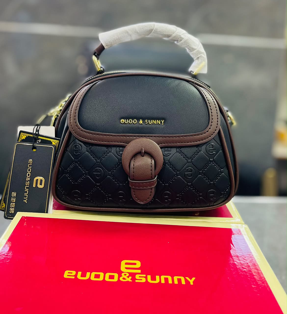 Box pack black bag
